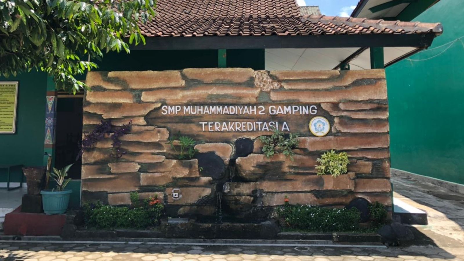 Identitas MUHAGA